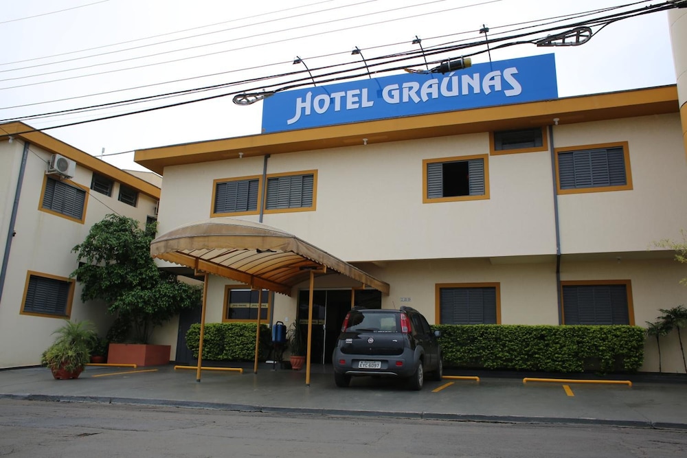 Hotel Graúnas - carbon neutral hotel in Sao Carlos