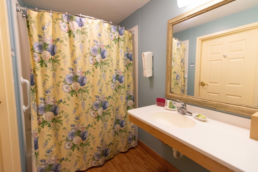 Essenhaus Inn & Conference Center - photo 51