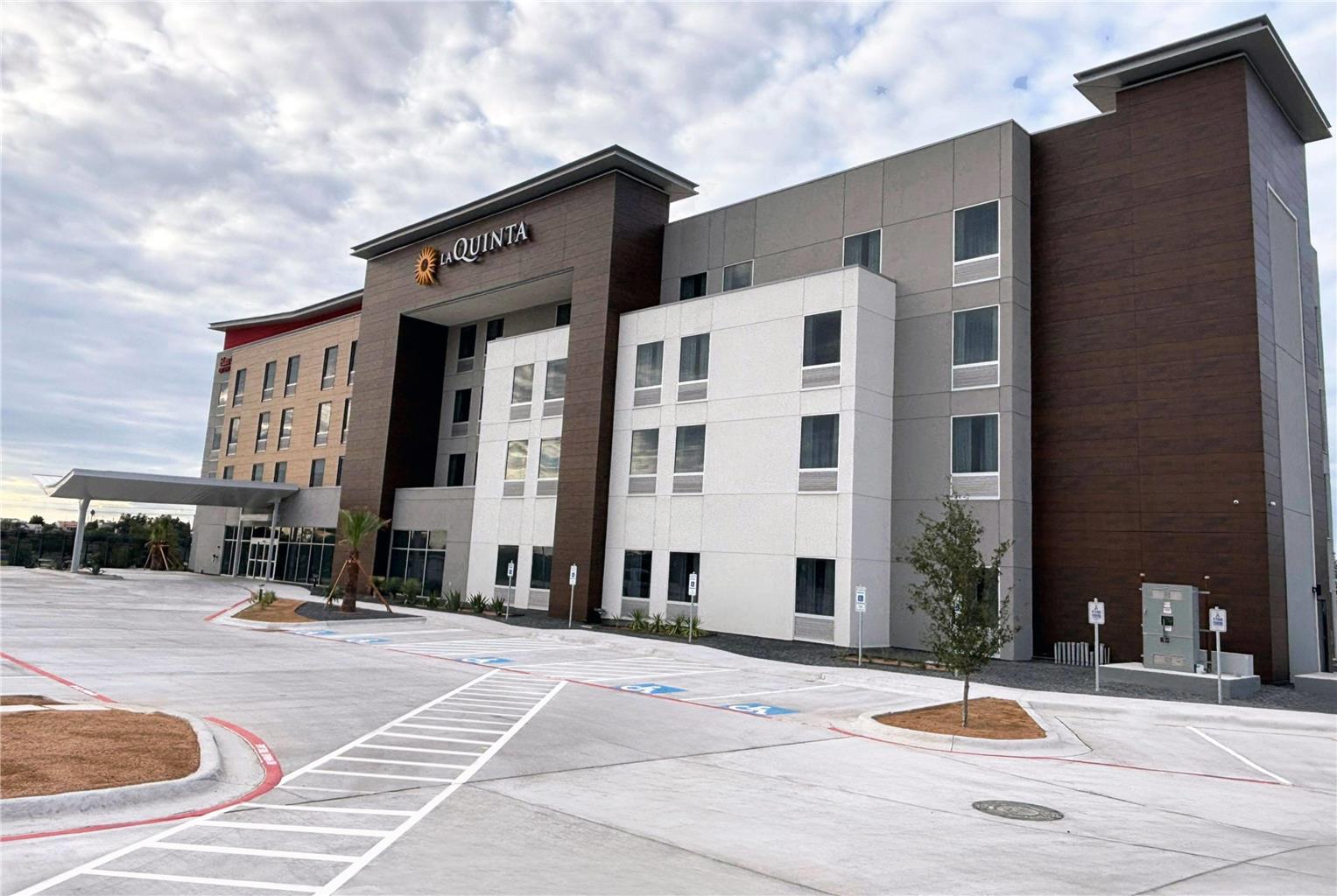 La Quinta Inn & Suites by Wyndham Eagle Pass in Eagle Pass, United States