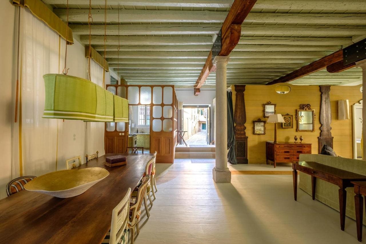 Ca' del Ramo D'oro — 4-Star Luxury Hotel in Venice, Italy