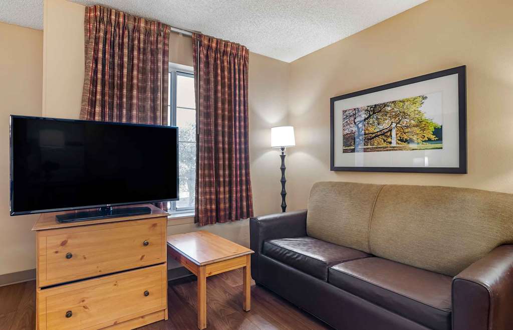 Extended Stay America Suites Los Angeles Monrovia - photo 41
