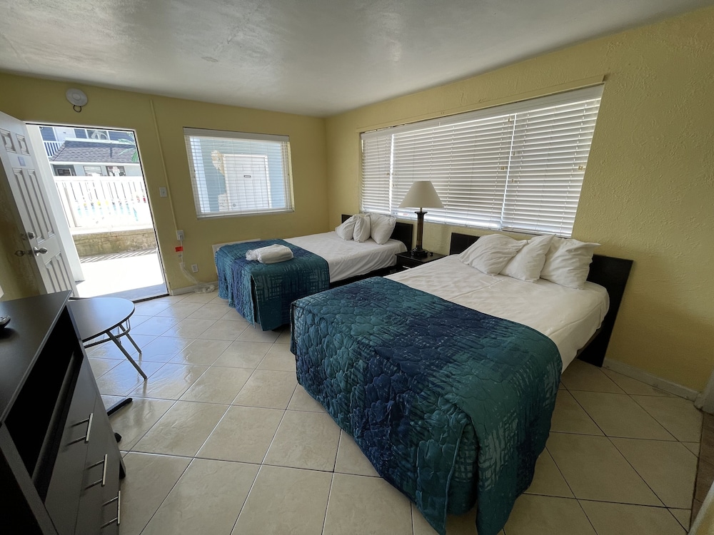 Sandy Shores Resort Motel - photo 40