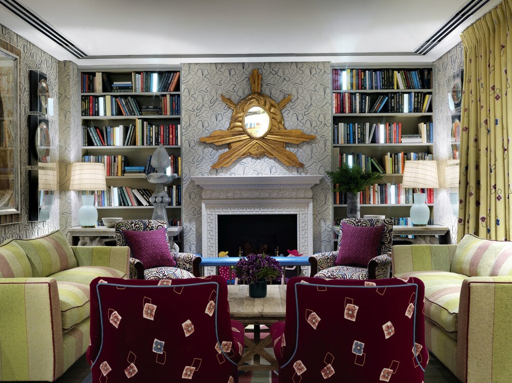 The Whitby Hotel - photo 44