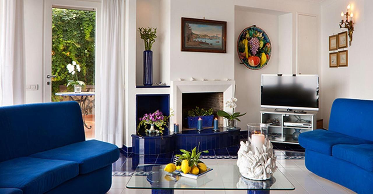 Villa Felicita — 4-Star Luxury Hotel in Massa Lubrense, Italy