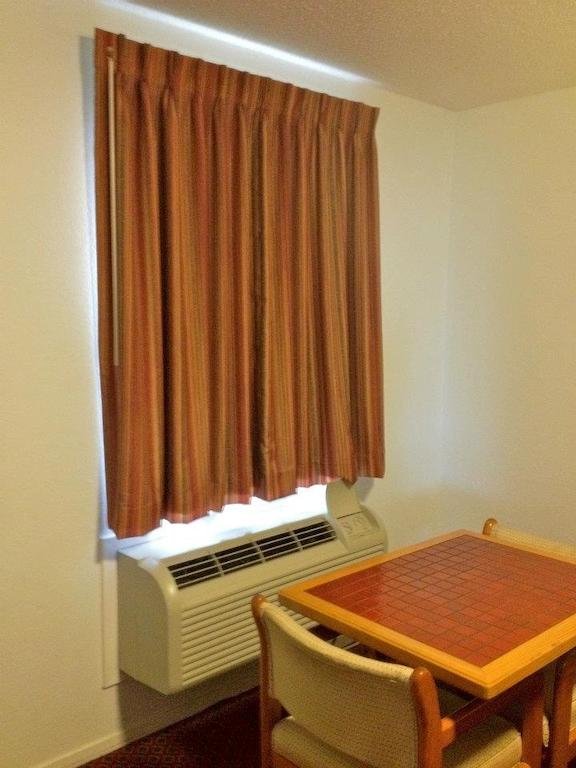 Hamilton Inn — Hamilton — photo 3