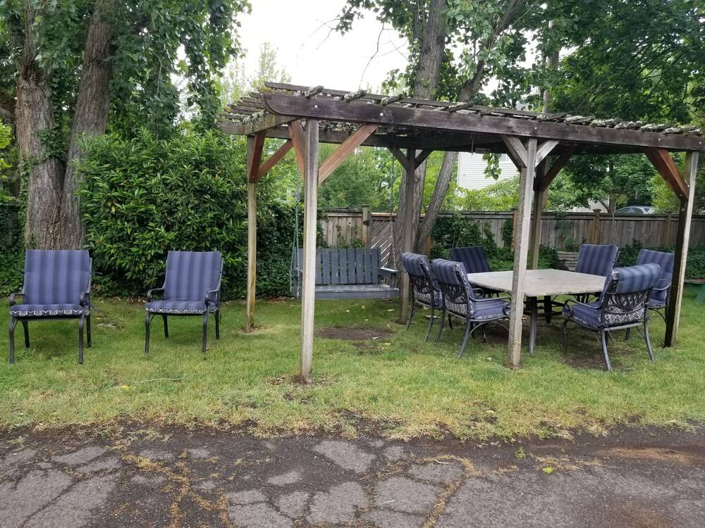 The Manor Motel - photo 70