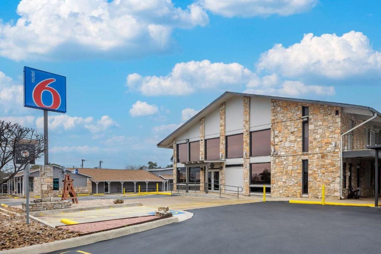 Motel 6 Boerne TX in Boerne, United States