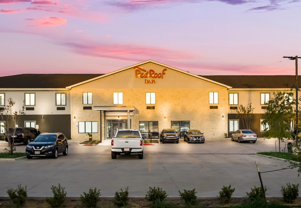 Red Roof Inn Lancaster TX - photo 30