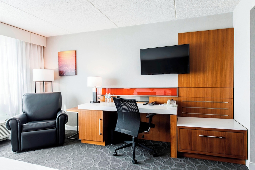 Delta Hotels by Marriott Fargo - photo 21