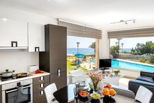 one bedroom apartment in Fig tree bay