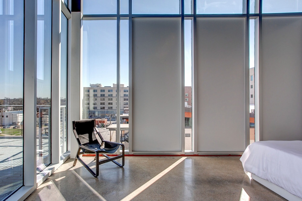 Hotel Revel - photo 16