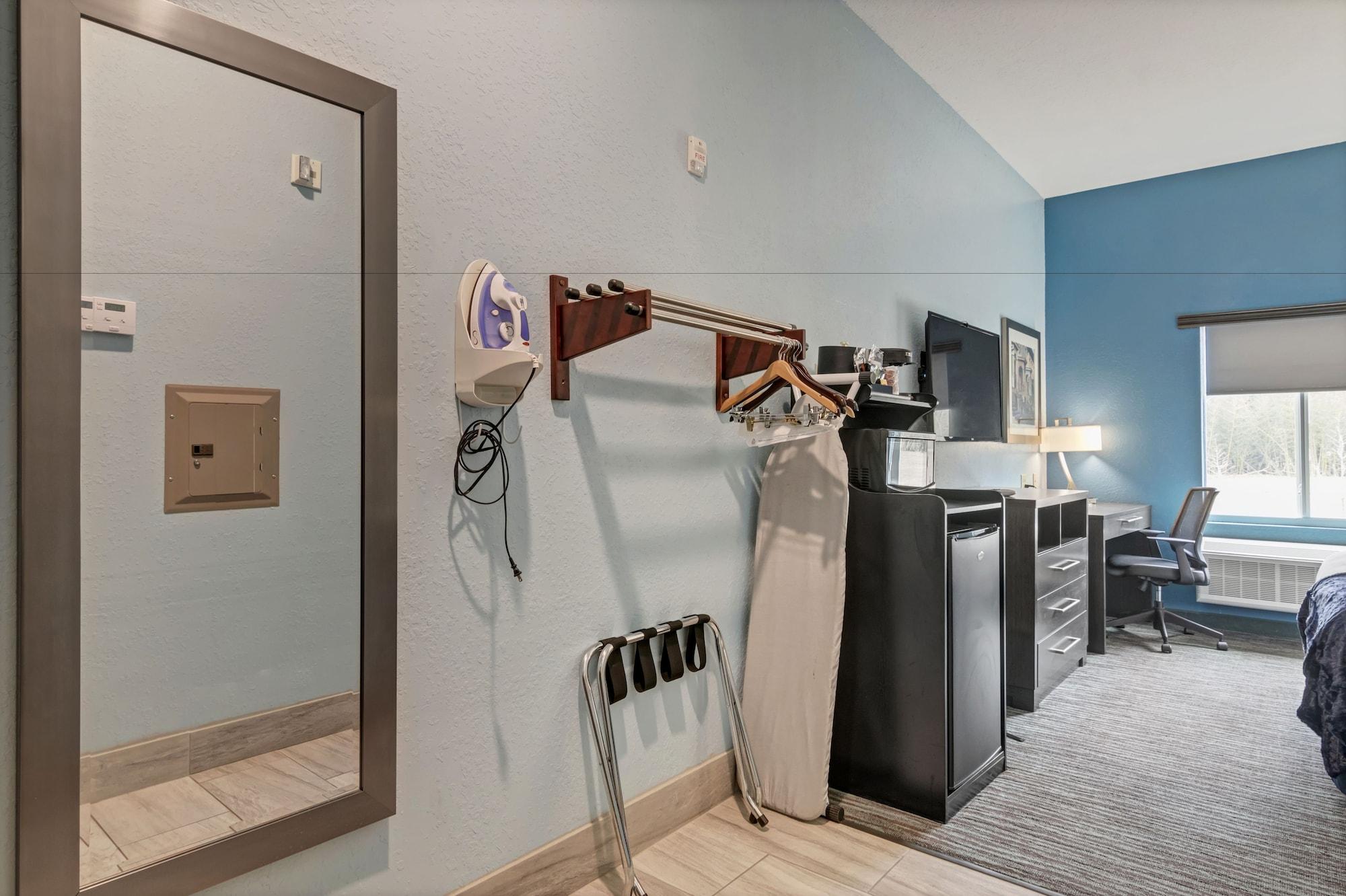 Iris Garden Inn - photo 14
