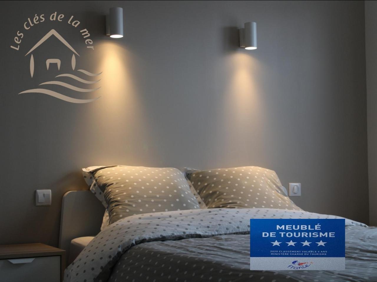 Appartement 57m2 Vue Sur Mer Plage — 4-Star Luxury Hotel in Le Portel, France