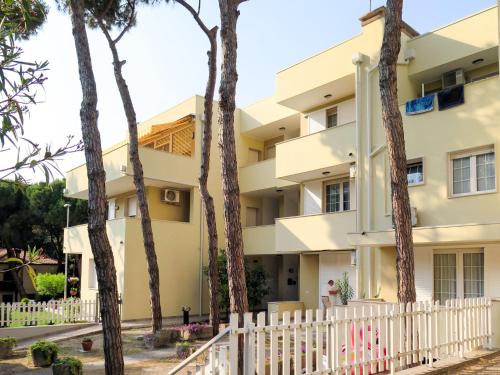 Apartment Veranda 6 by Interhome — 4-Star Luxury Hotel in Rosolina, Italy