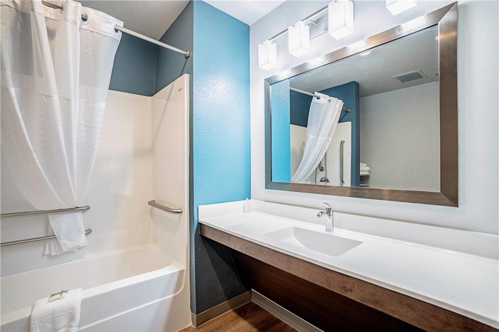 WoodSpring Suites Naples East - photo 24