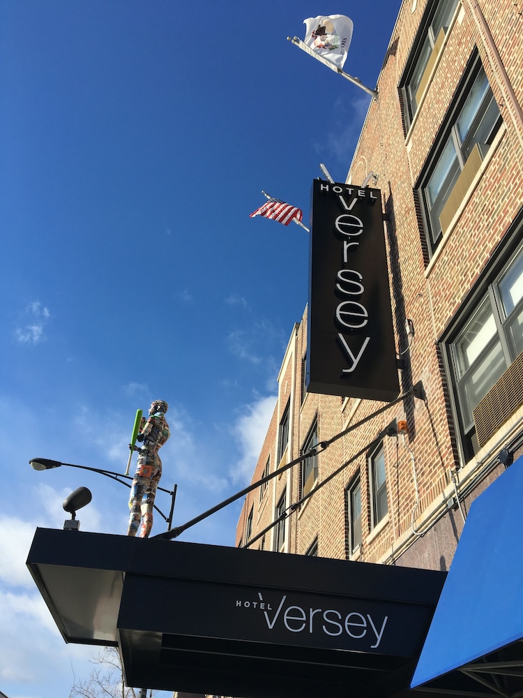 Hotel Versey Chicago Lincoln Park - photo 43