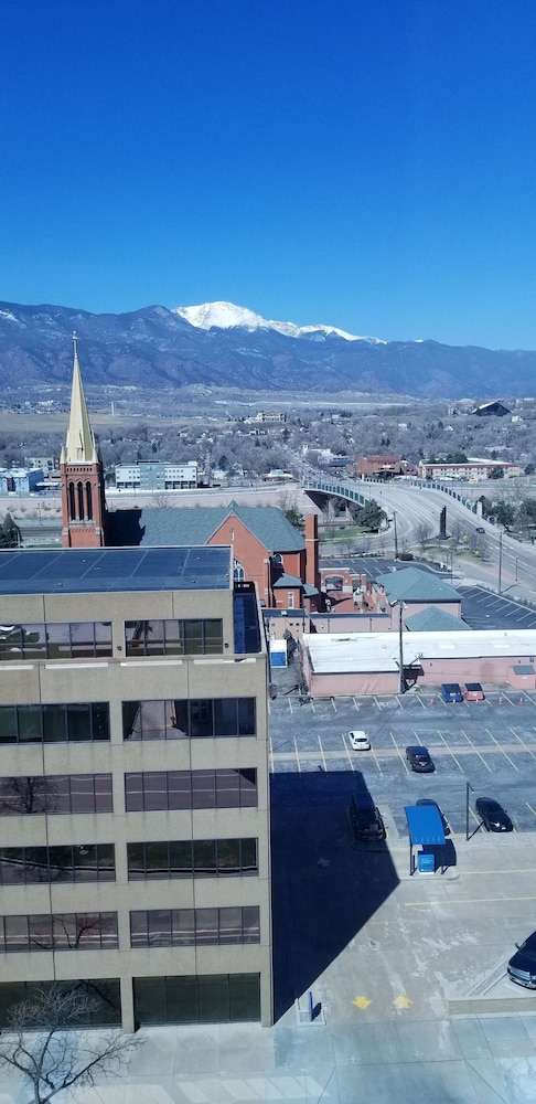 Hilton Garden Inn Colorado Springs Downtown - photo 60
