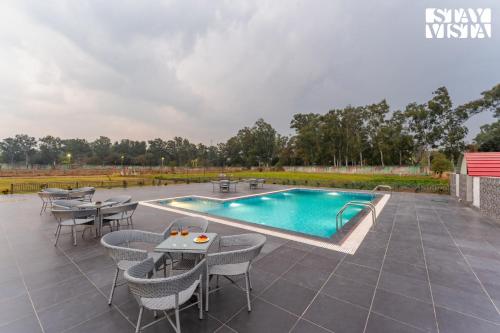 StayVista at Villa Solace with Lawn — 5-Star Luxury Hotel in Chandigarh, India