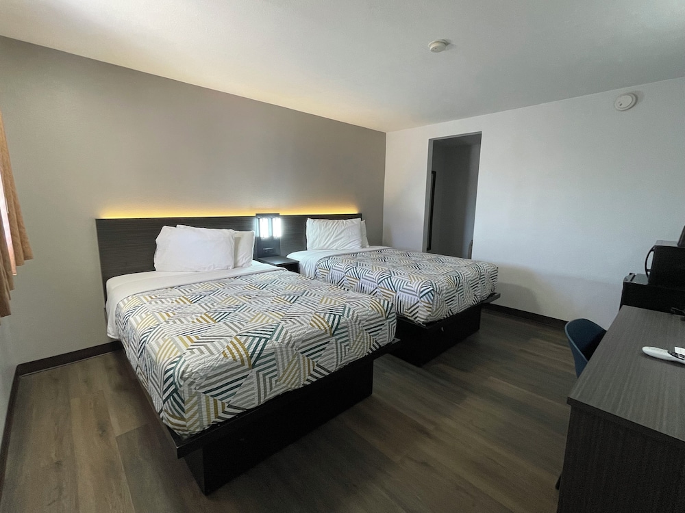 Motel 6 Artesia NM - photo 10