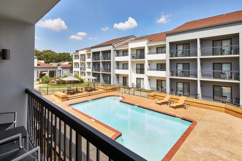 Courtyard by Marriott Memphis East Park Avenue - photo 30