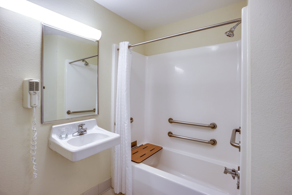 Candlewood Suites Durham by IHG - photo 21