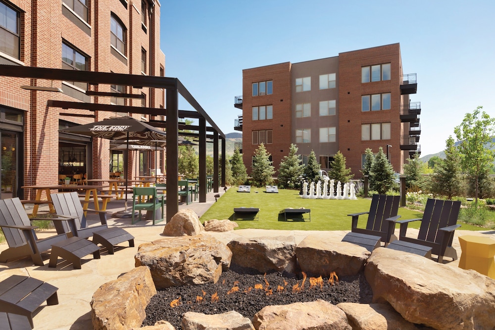 The Eddy Taproom & Hotel - photo 61