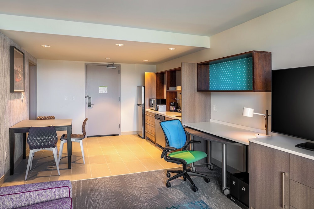 Home2 Suites by Hilton Bozeman Midtown - photo 10