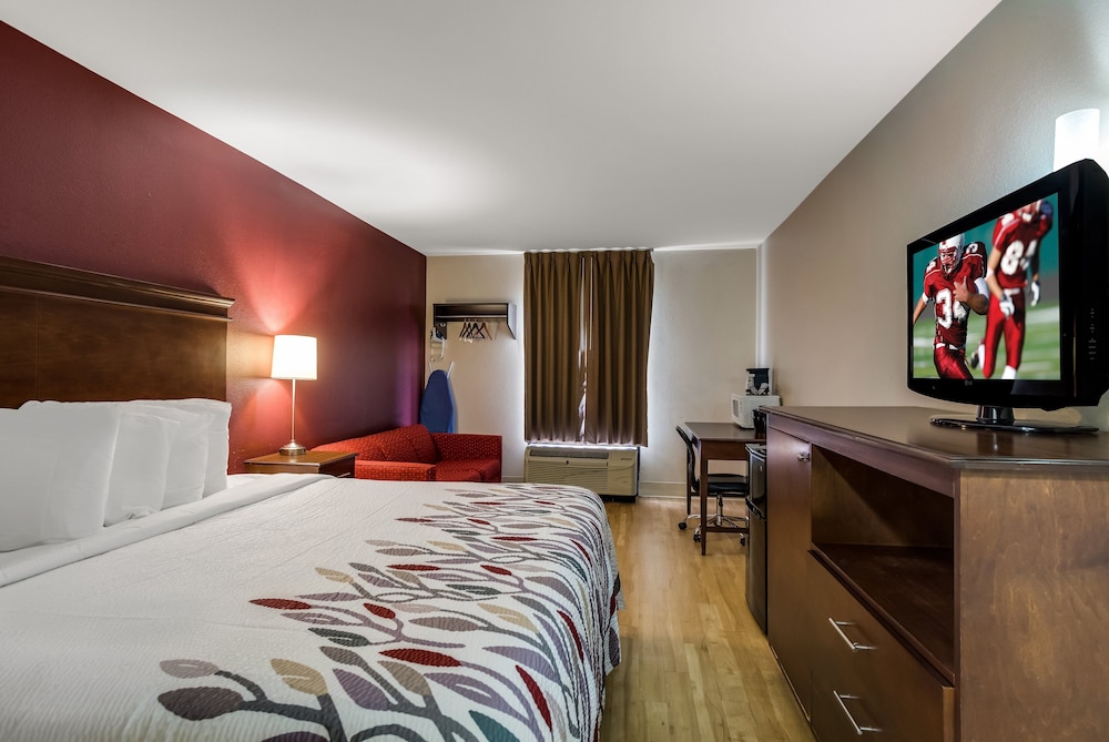 Red Roof Inn Nashville Music City - photo 13