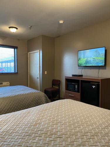 Plaza Inn - last minute hotel in Sabetha