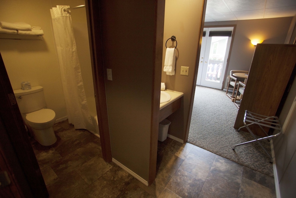 Bavarian Inn Black Hills - photo 92