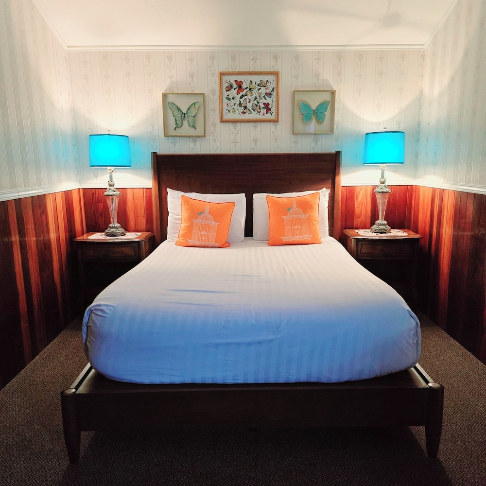 Miranda Gardens Resort - photo 101