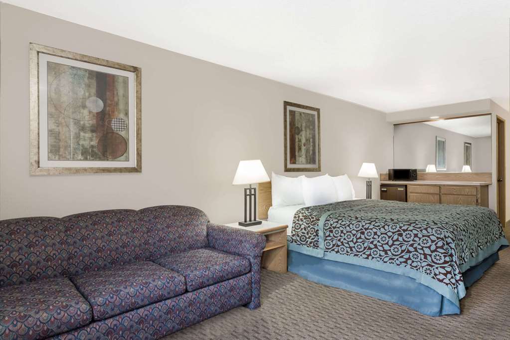 Days Inn & Suites by Wyndham Kanab - photo 12