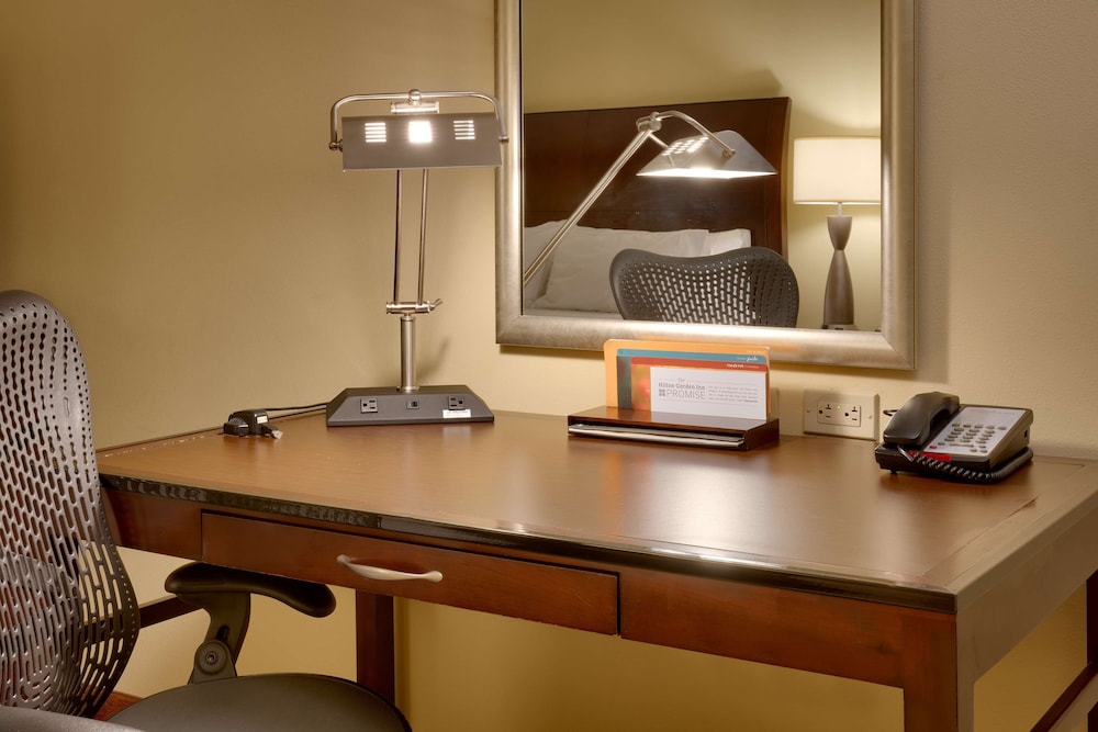 Hilton Garden Inn Clarksville - photo 15