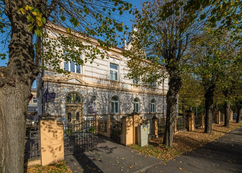 Roze Villa — 4-Star Luxury Hotel in Liepaja, Latvia
