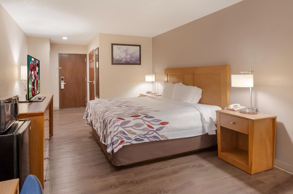 Red Roof Inn Dahlgren Naval Base - photo 10