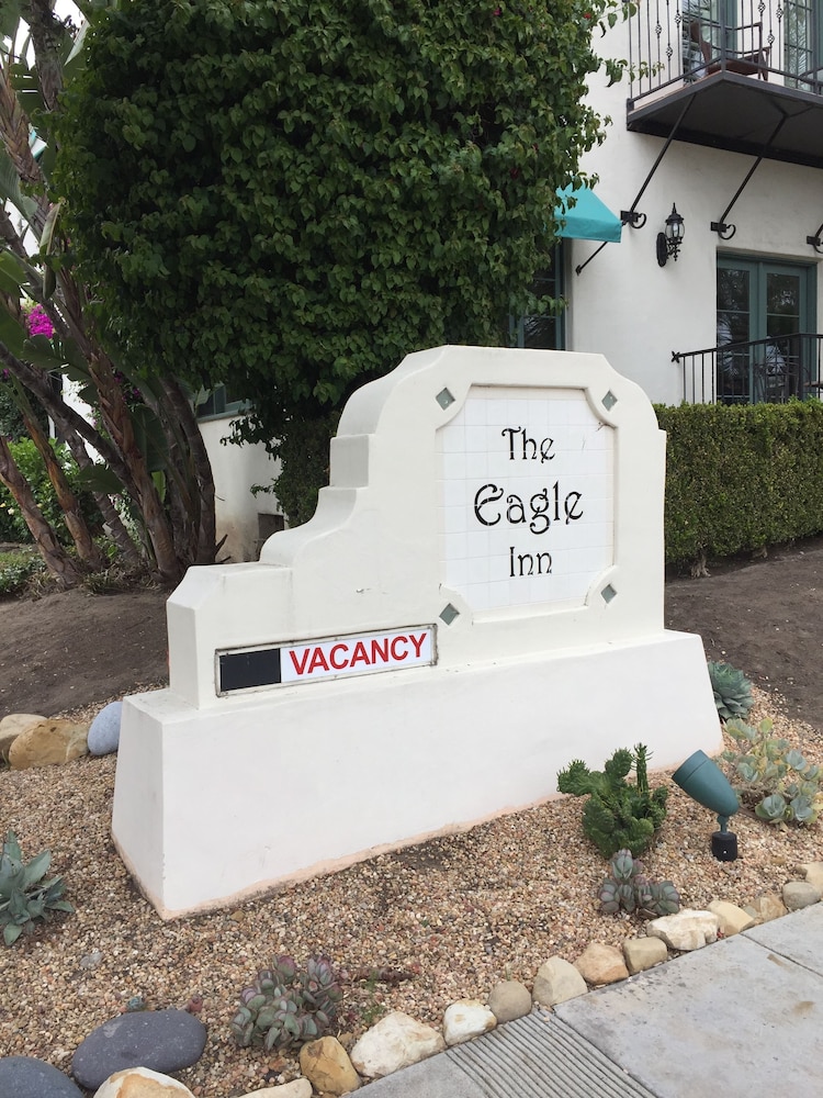 The Eagle Inn - photo 194