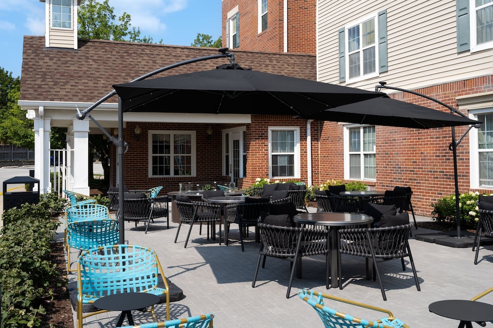 TownePlace Suites by Marriott Chicago Lombard - photo 34