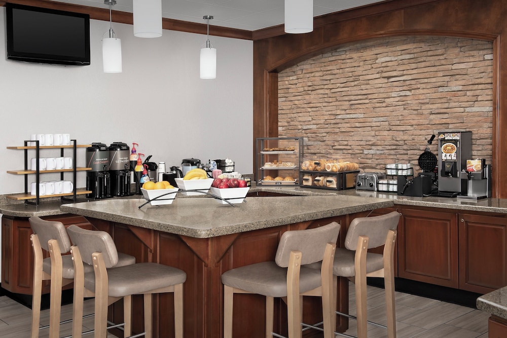Staybridge Suites Charleston Ashley Phosphate - photo 95