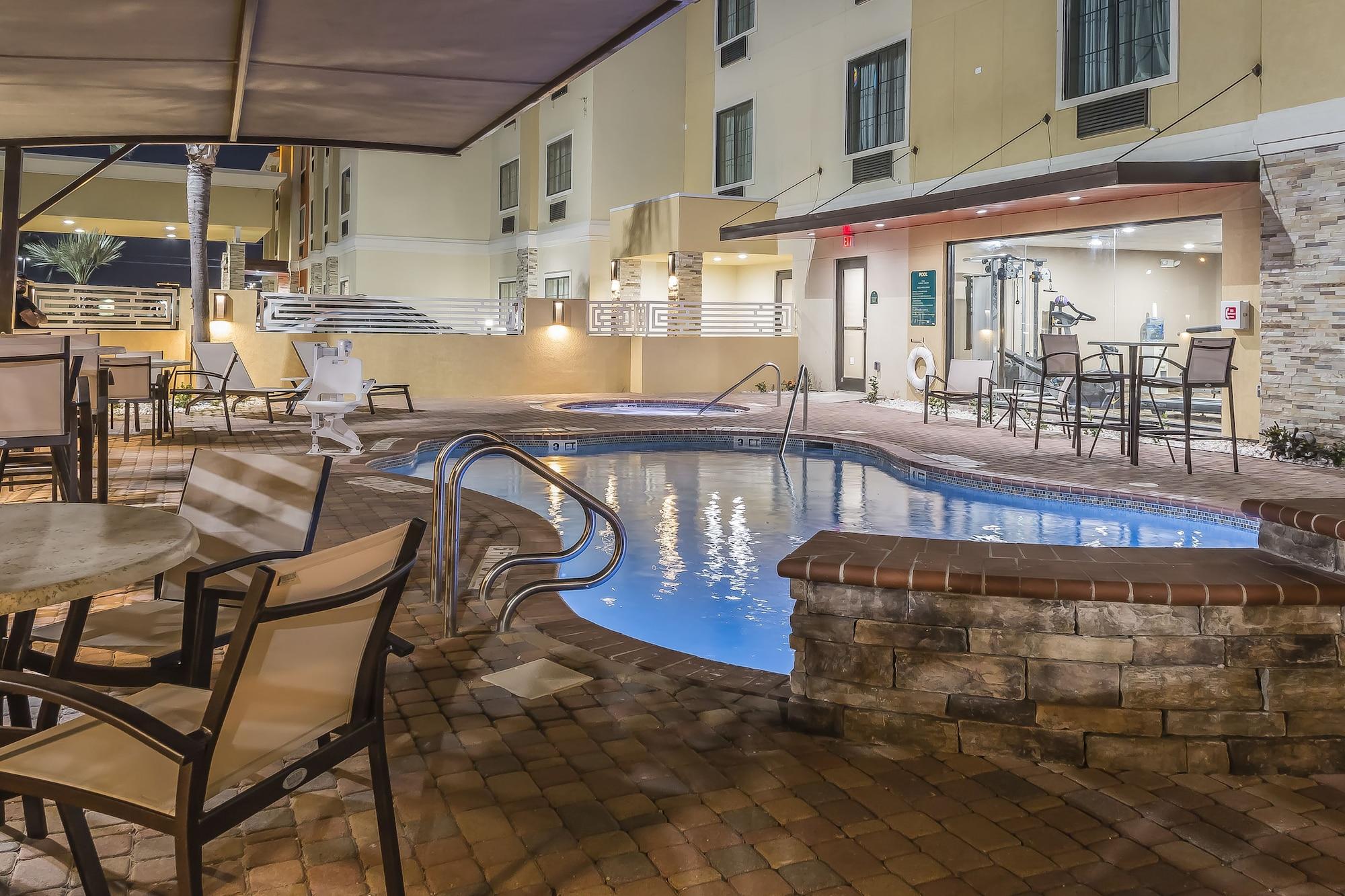 Comfort Inn Edinburg South - photo 2
