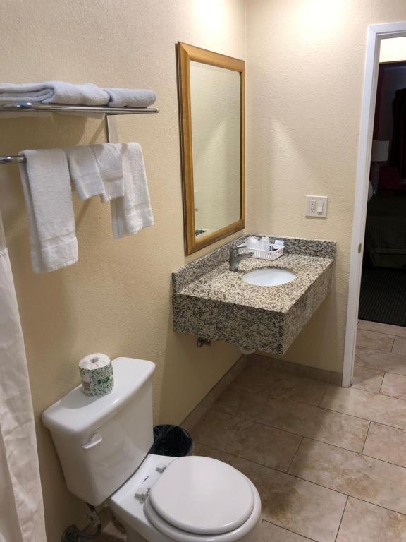 Dixon Motel - photo 10