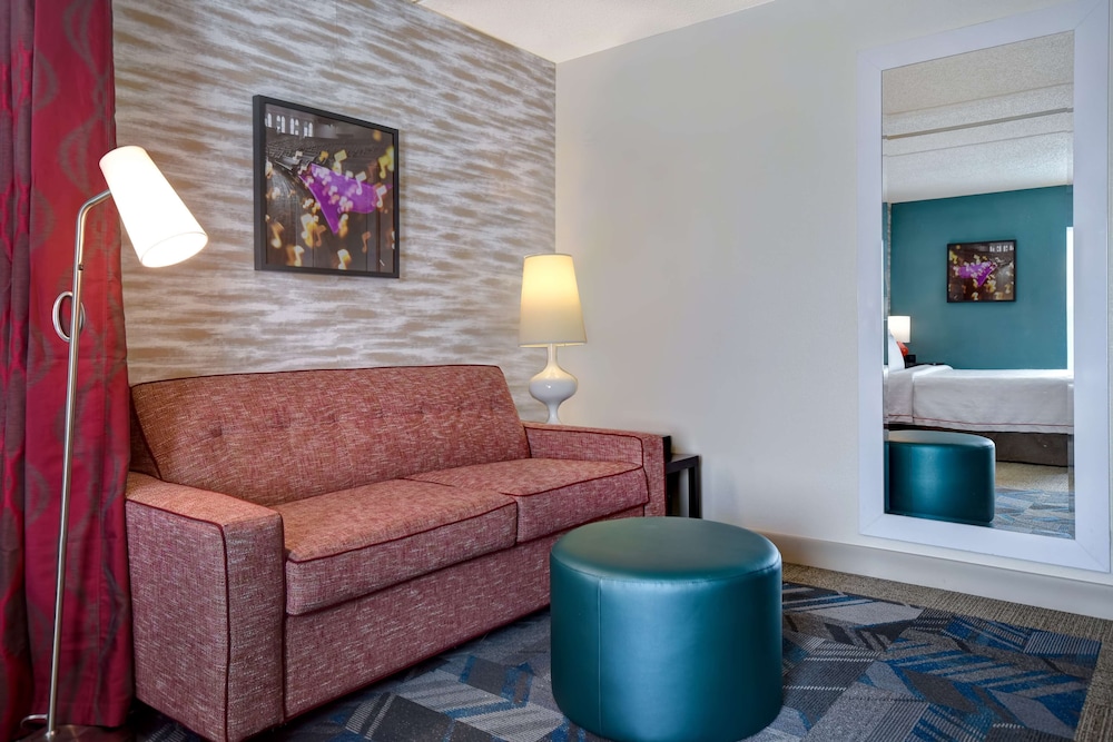 Home2 Suites by Hilton Nashville Vanderbilt TN - photo 23