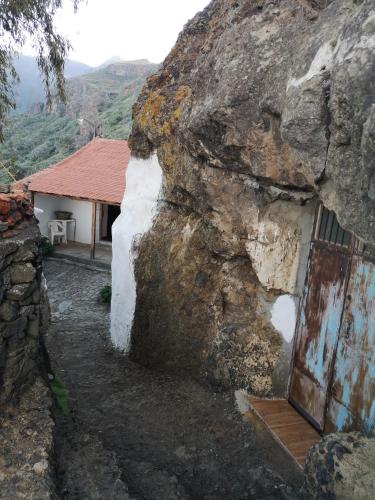 La Cueva Refugio in Las Palmas De Gran Canaria, Spain