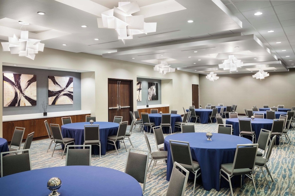 Hampton Inn & Suites Denver Downtown Convention Center - photo 47