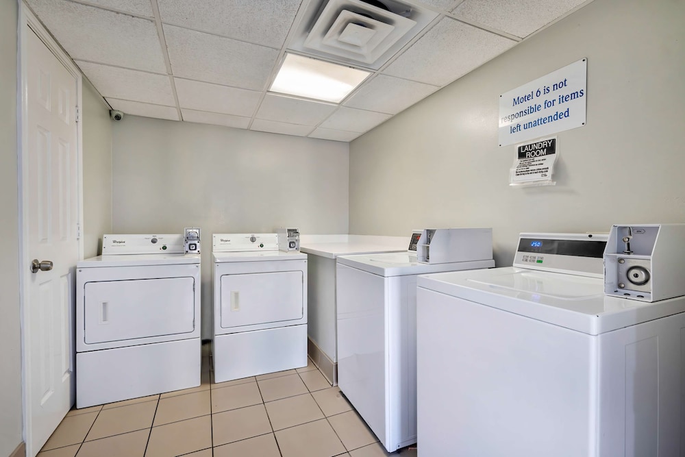 Motel 6 Bryan TX College Station - photo 28