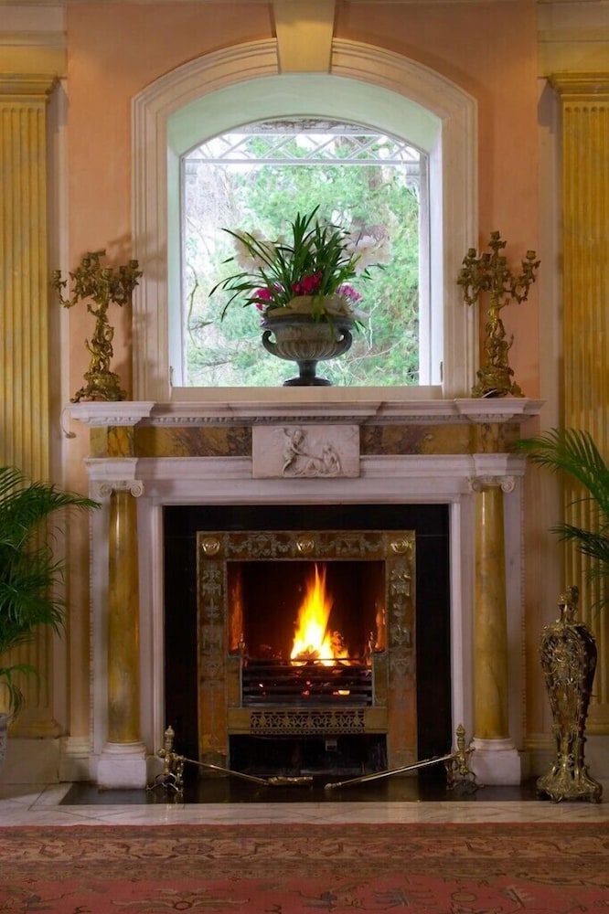 Marlfield House