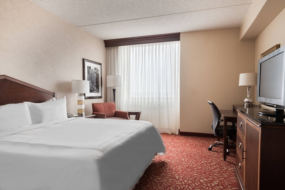 Columbus Airport Marriott - photo 17