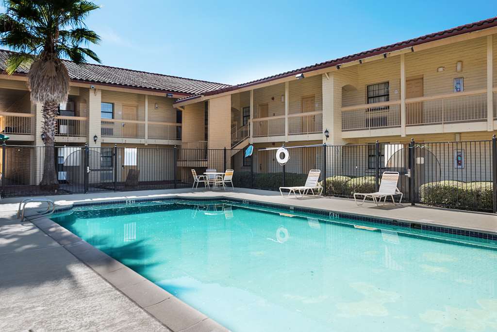 Motel 6 Monroe LA - photo 2