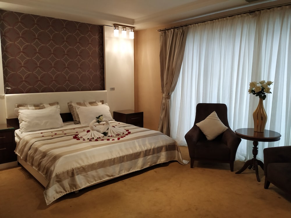 Deluxe Hotel & Spa — 5-Star Luxury Hotel in Baku, Azerbaijan