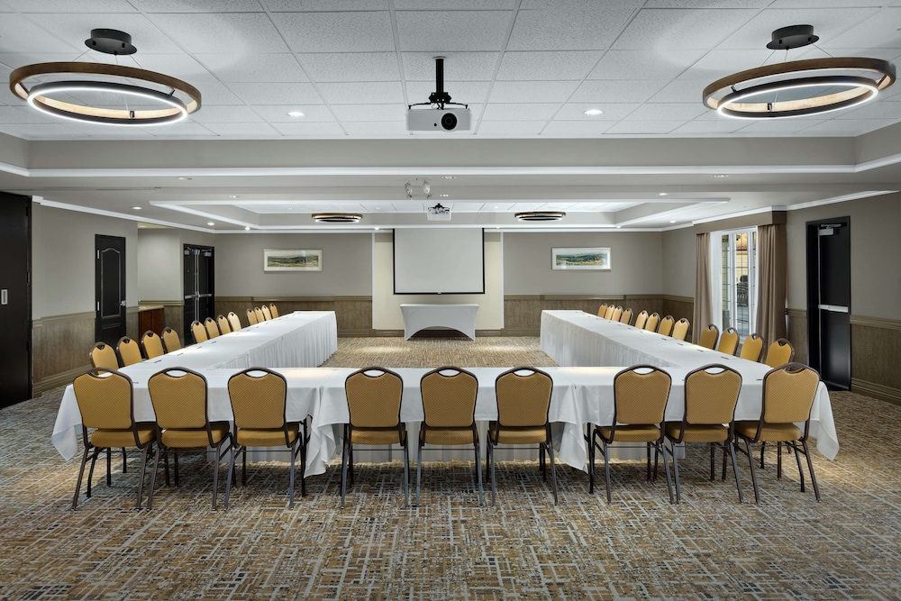 Homewood Suites by Hilton at The Waterfront - photo 62