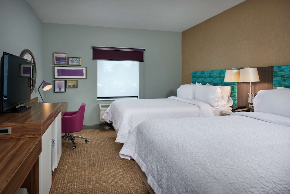 Hampton Inn Sherwood Portland - photo 12